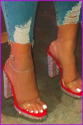 Classic Vintage Sandals with a Flattering Fit