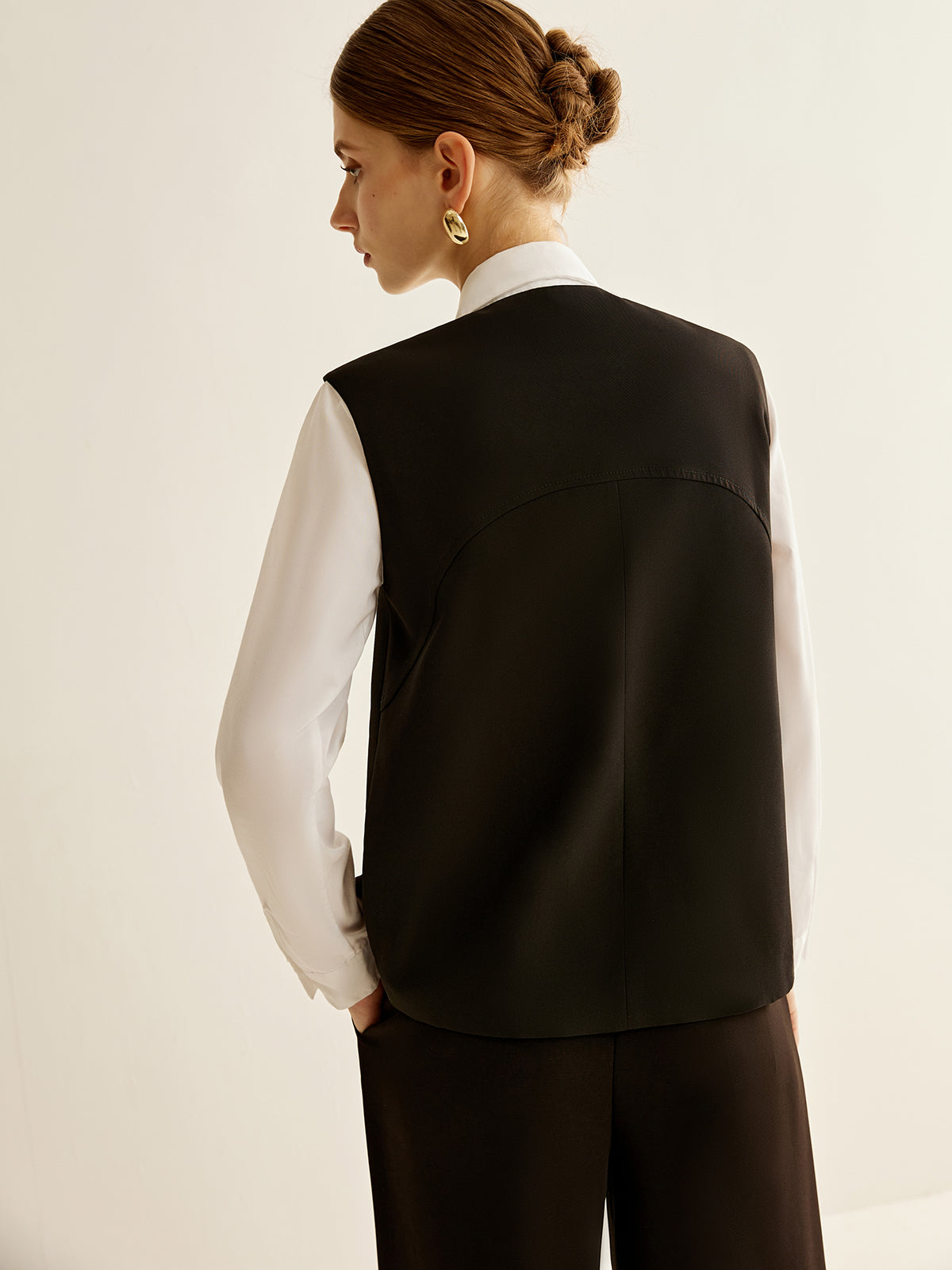 Piped Button Slit Vest