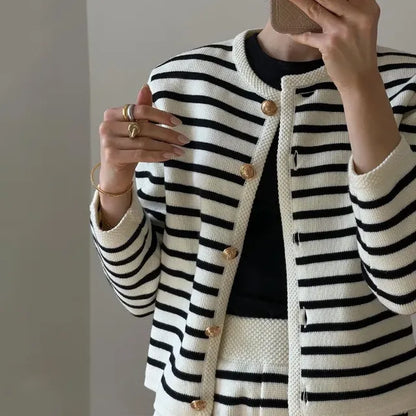 Taruxy Knitted Shorts 2 Piece Sets Outfits Loose Cardigan Sweater Woman Winter Street High Waist Short Suits
