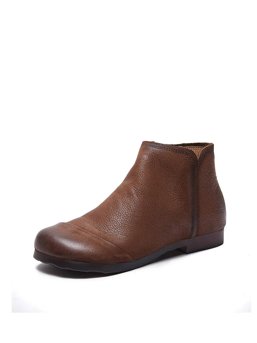 Elegantly Styled Boots for Everyday Wear