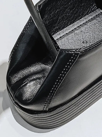 Shallow Cut Square-toe Loafers