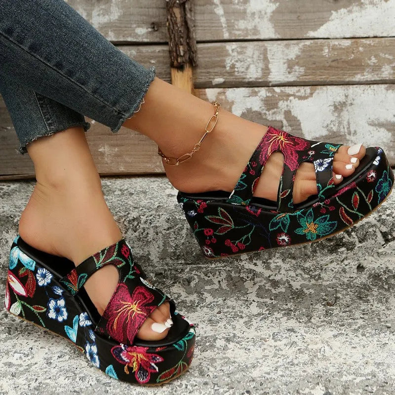 Elegantly Styled Shoes for Everyday Wear