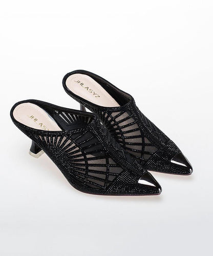 Vintage Style Heels with a Modern Fit