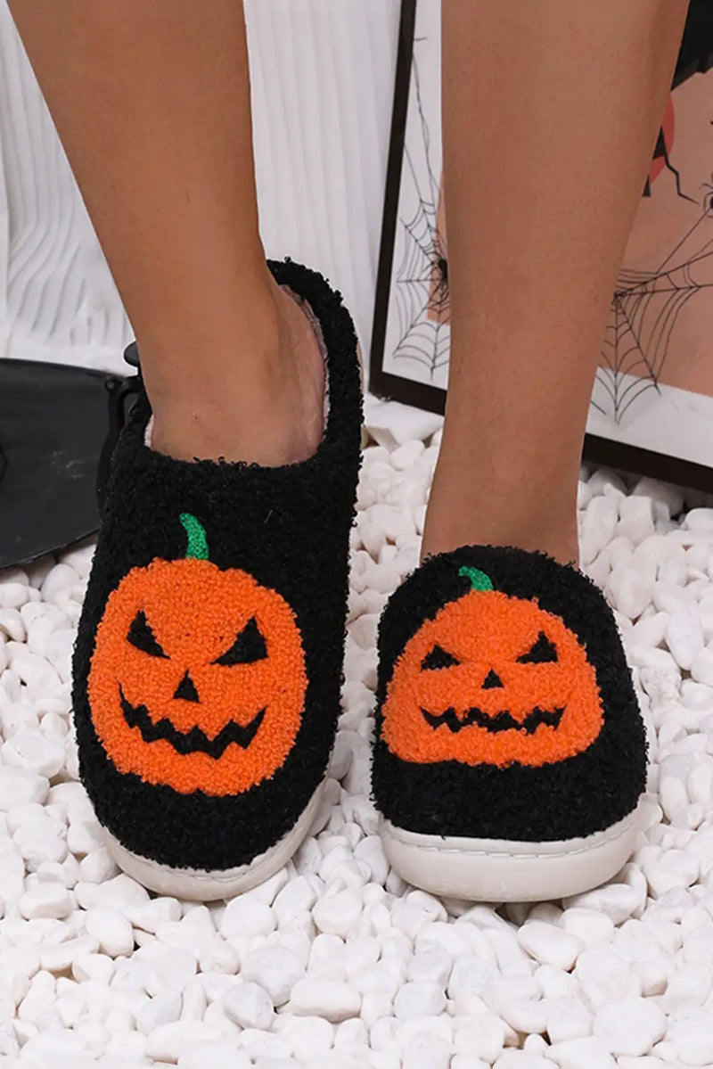 Classic Designed Slippers in a Timeless Cut