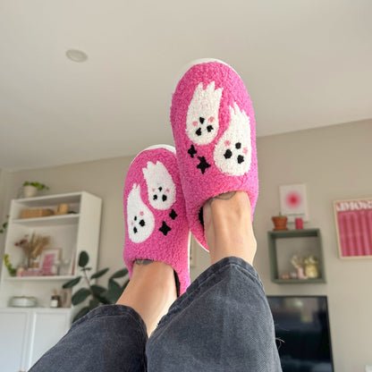 Casually Elegant Slippers with a Refined Edge
