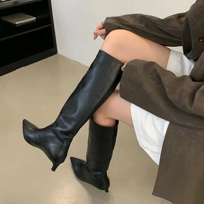 Cosma Boots