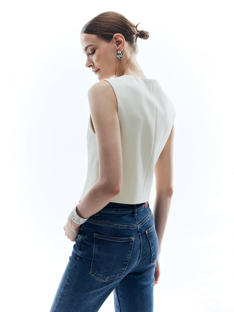 Button V-neck Vest