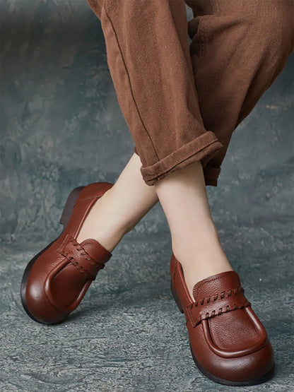 Casually Elegant Shoes with a Refined Edge