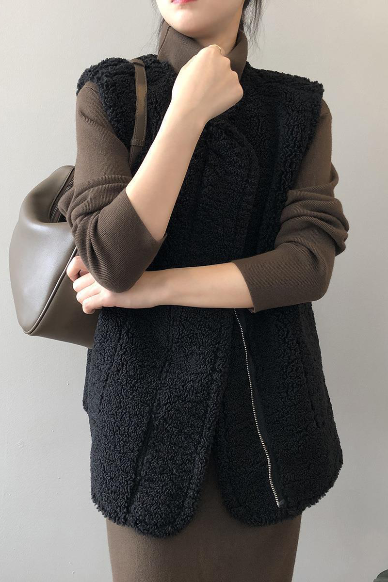 Pocket Patchwork Fluffy O Neck Waistcoats