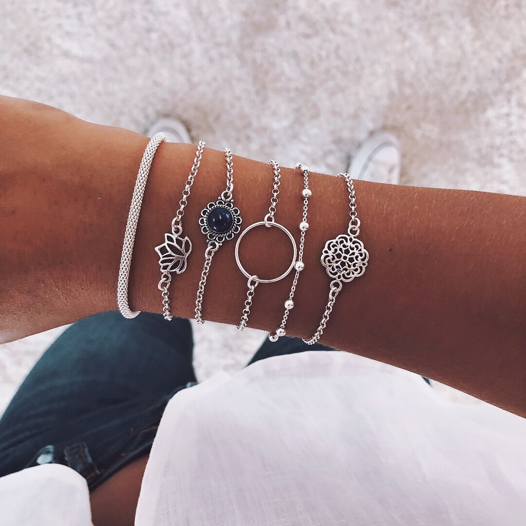 Stunning Set for Daily Wear