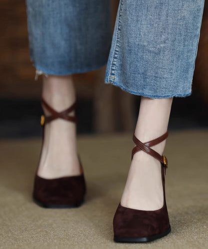 Finely Styled Heels with a Classic Vintage Look