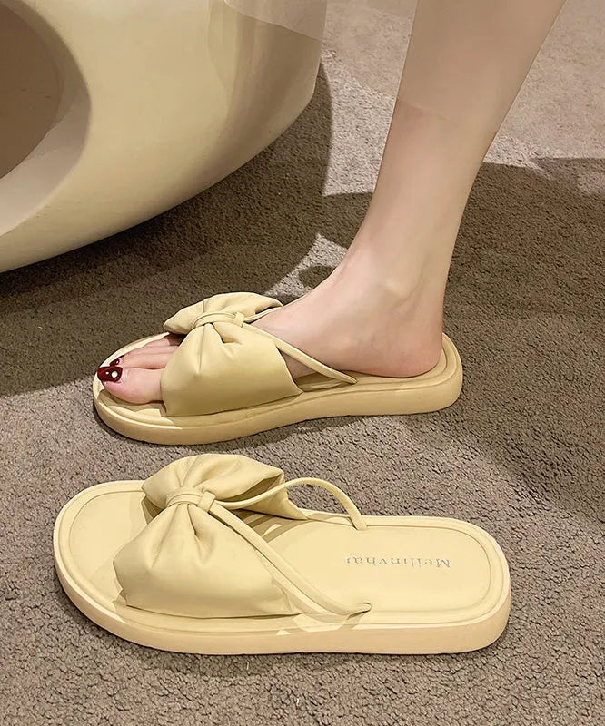 Casually Elegant Slippers with a Refined Edge