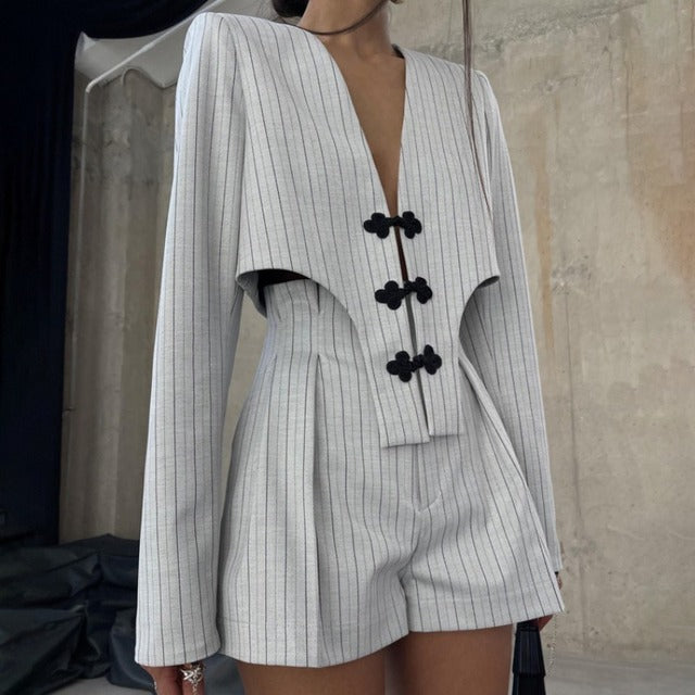 Taruxy Designer ’s Striped Set Oversized Blazer Two Pieces Set for Pullover Long Sleeve Shirt Tops and Shorts
