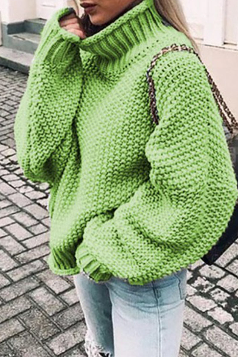 JO | Tailored and elegant sweater