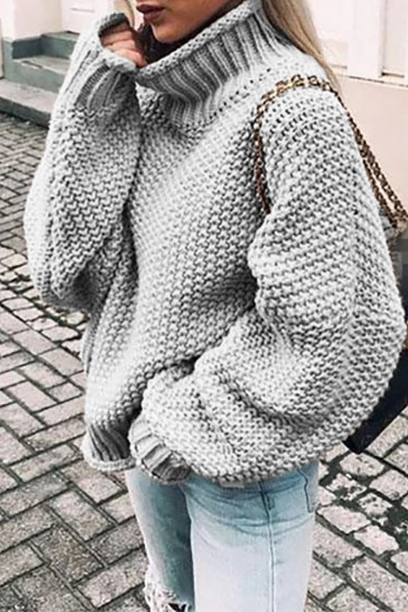JO | Tailored and elegant sweater