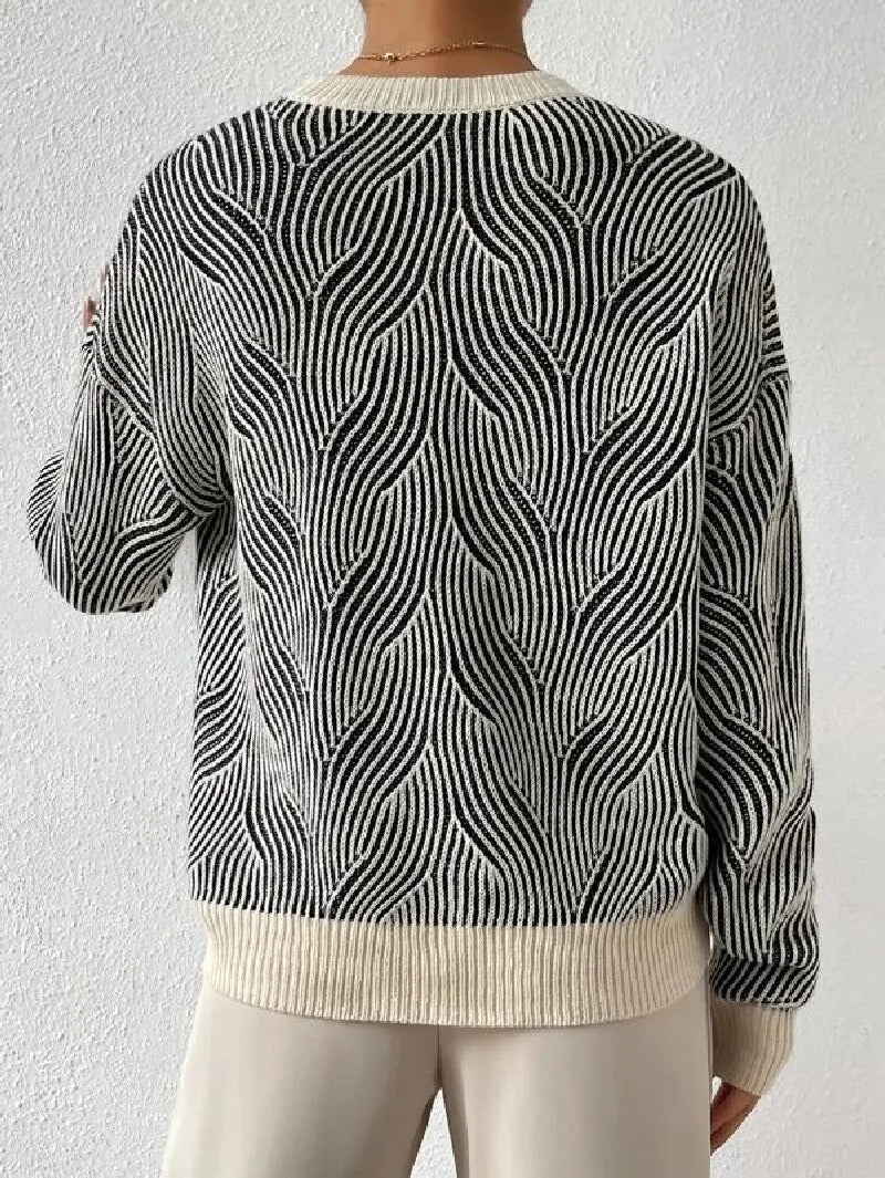JO | Relaxed sweater with abstract pattern