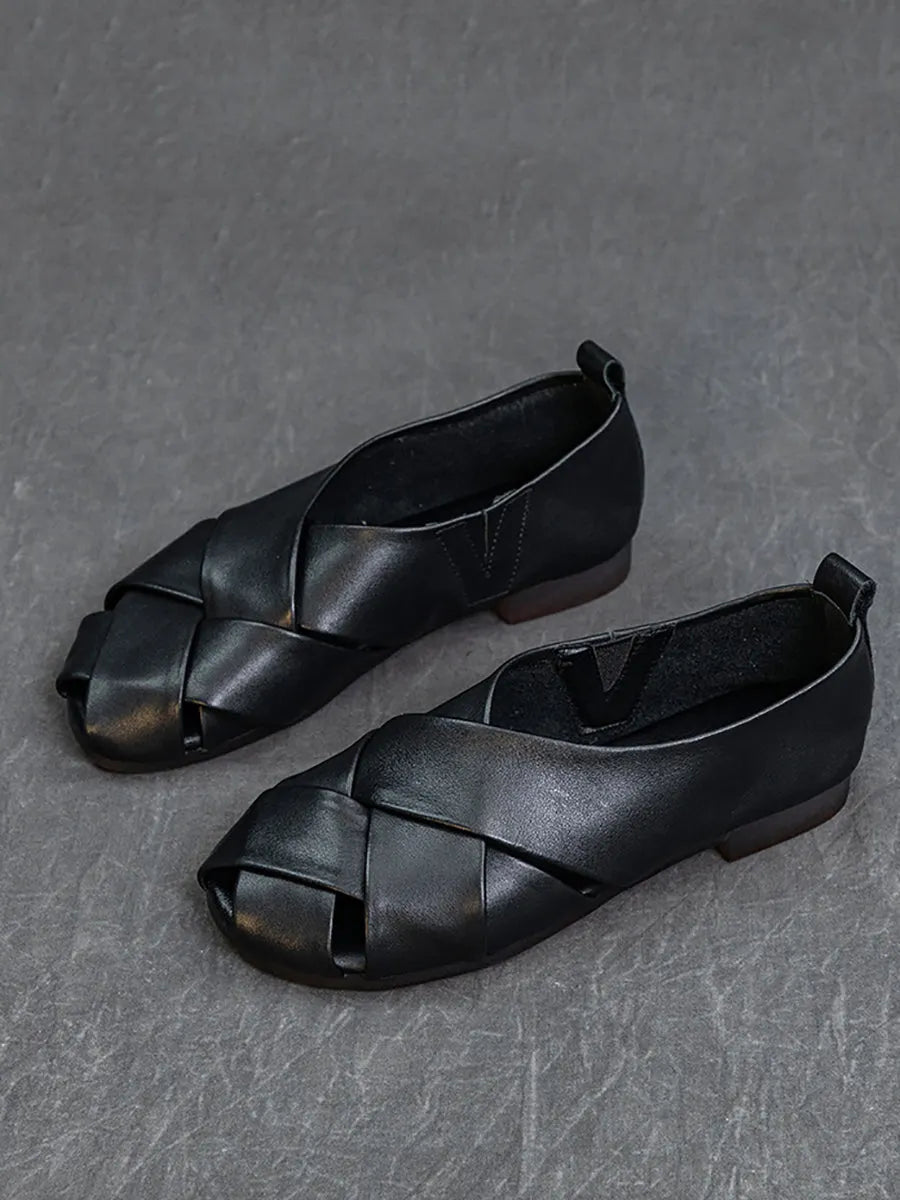 Classic Designed Shoes in a Timeless Cut