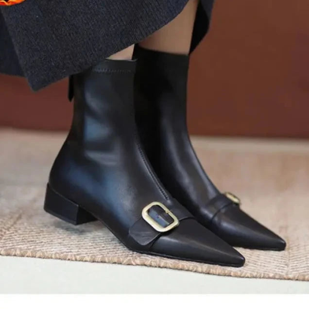 Deniela Boots