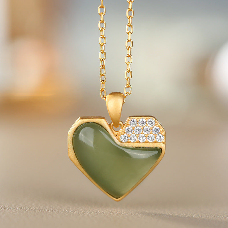 Stunning Gold Necklace for Daily Wear