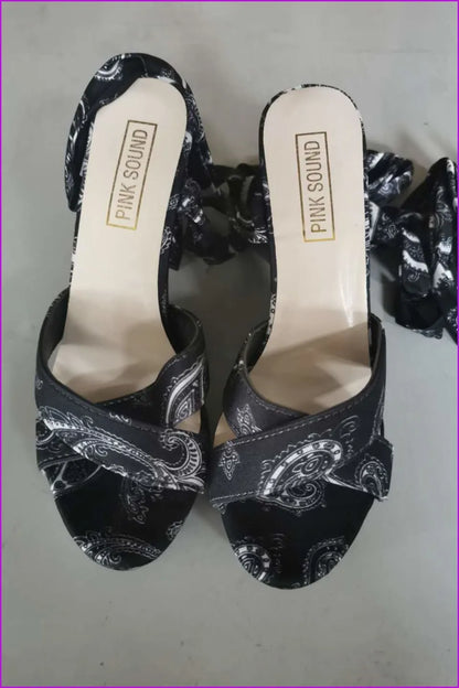 Vintage Style Heels with a Modern Fit