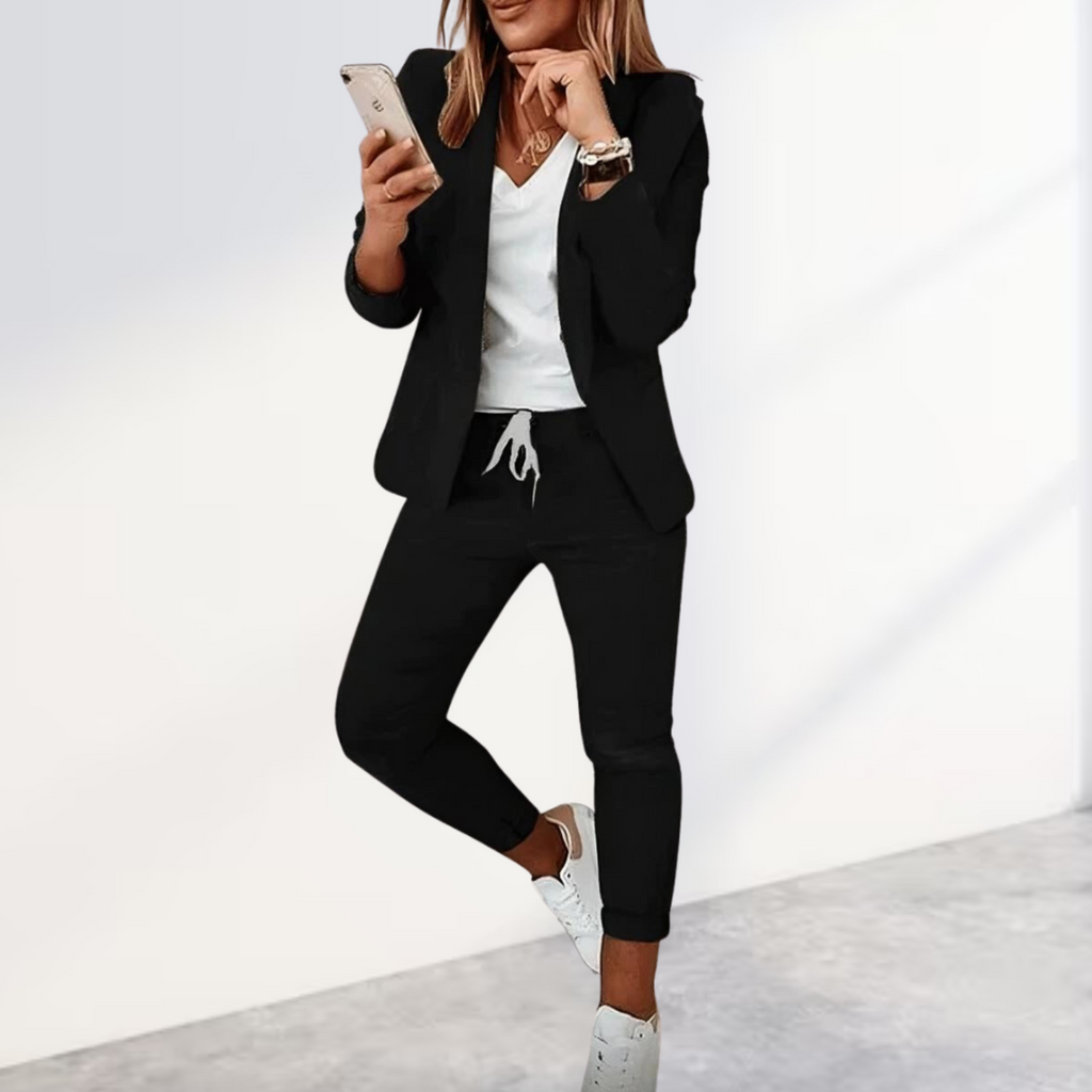 JO | Stylish blazer & trouser set