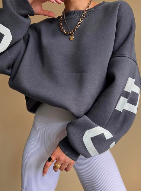 JO | Oversized sweater