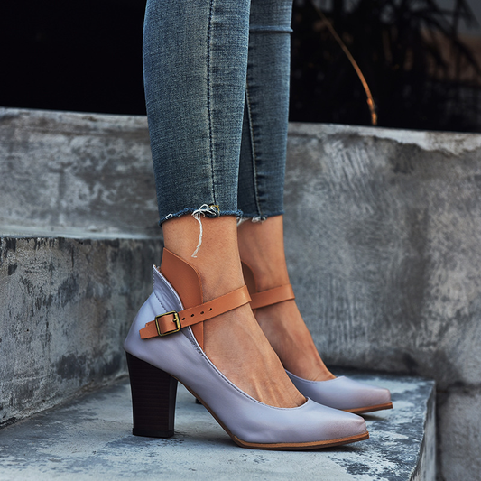 Beautifully Finished Heels in a Timeless Design
