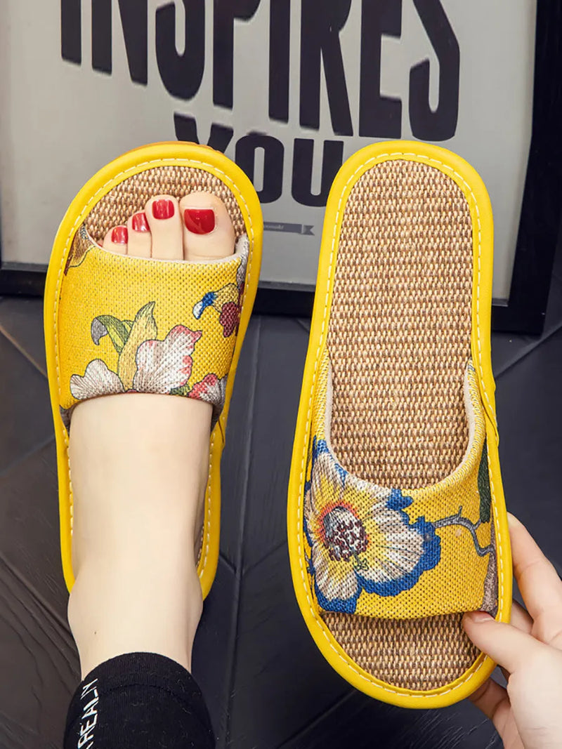 Classic Designed Slippers in a Timeless Cut