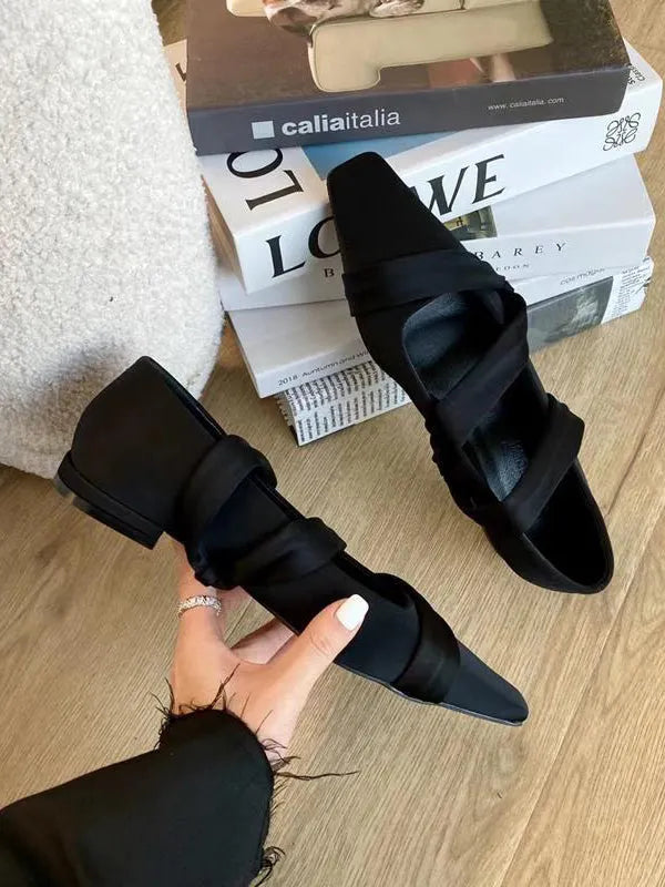Color Square-toe Flat Shoes