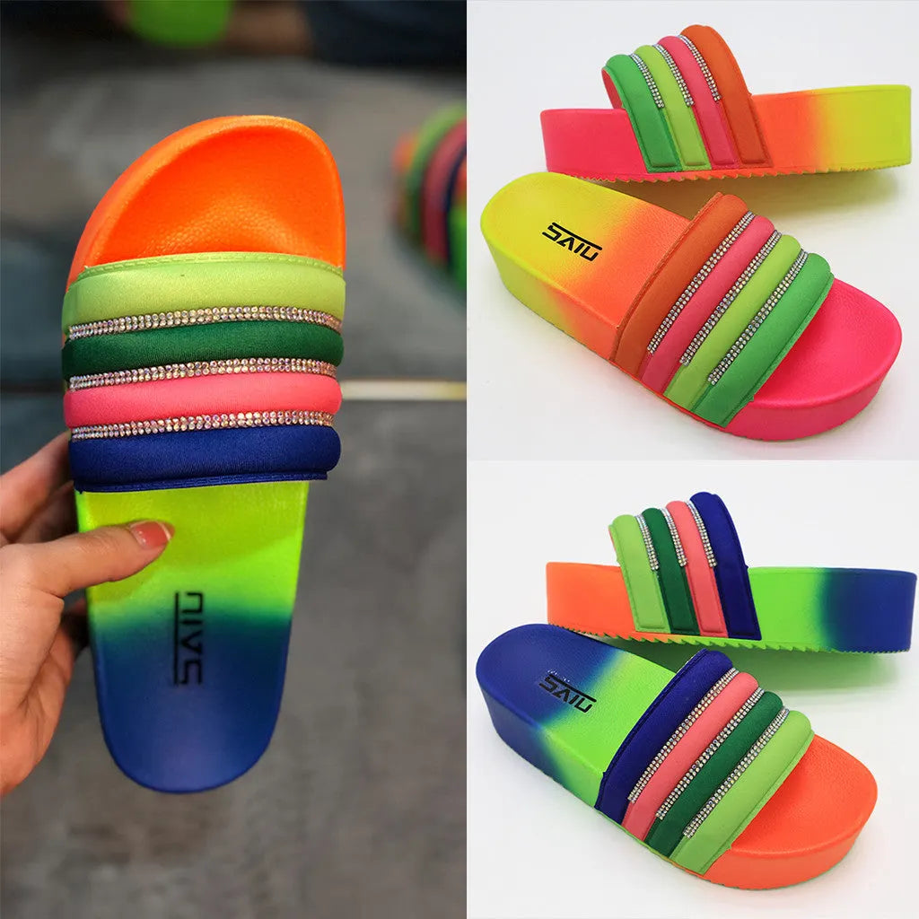 Effortlessly Elegant Slippers with a Timeless Design