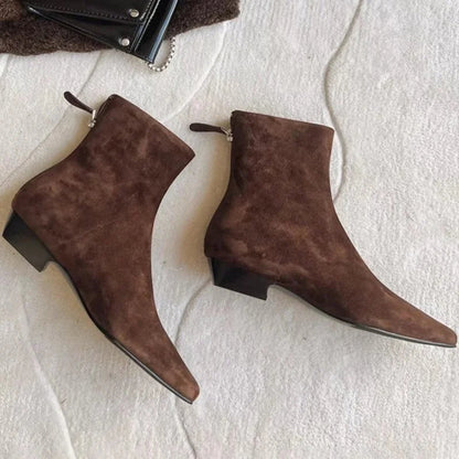 Jonni Boots