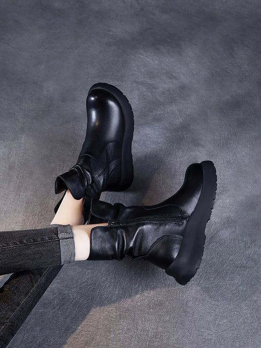 Beautifully Finished Boots in a Timeless Design