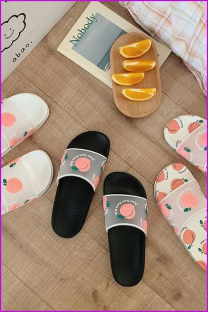 Effortlessly Elegant Slippers with a Timeless Design