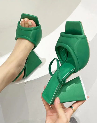 Casually Elegant Heels with a Refined Edge