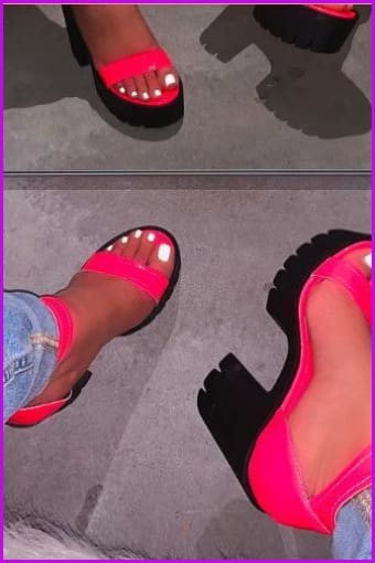 Casually Elegant Heels with a Refined Edge