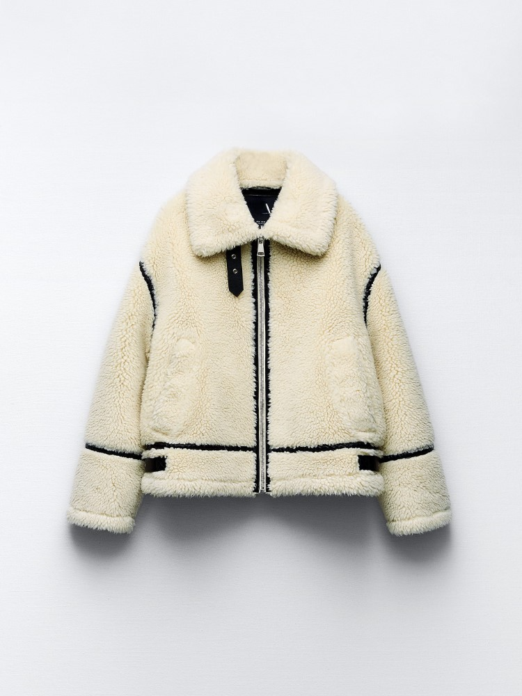 Gracefully Designed Jacket