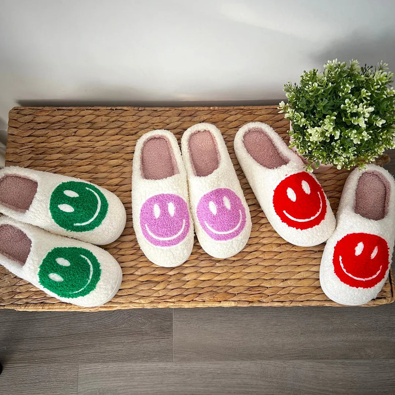 Effortlessly Elegant Slippers with a Timeless Design
