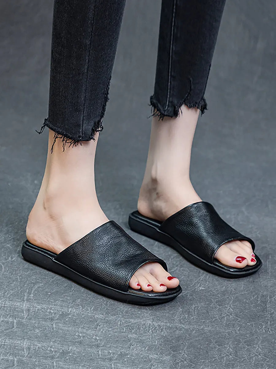 Classic Designed Slippers in a Timeless Cut