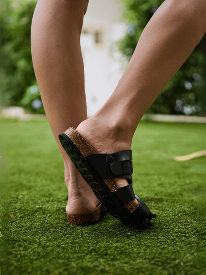 Maibulun | Bernadette Cut-out Slingback Clog - Black