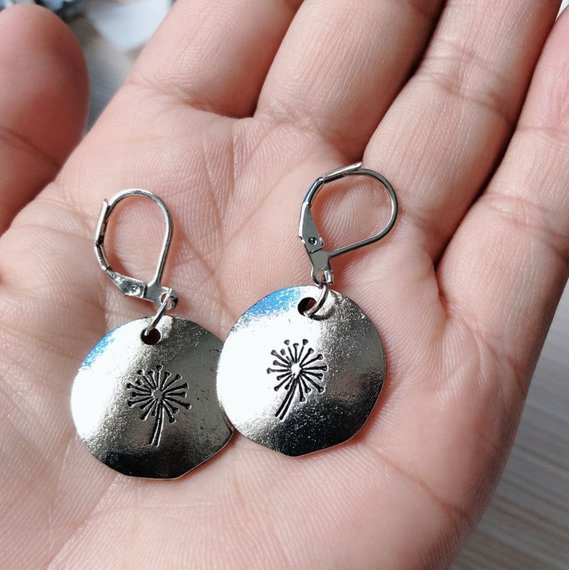 Vintage Handmade Earring