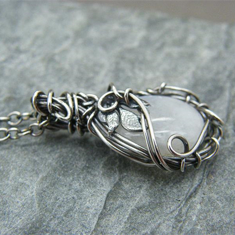 Romantic Necklace for Special Moments