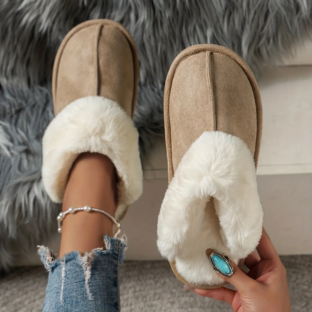 Classic Designed Slippers in a Timeless Cut
