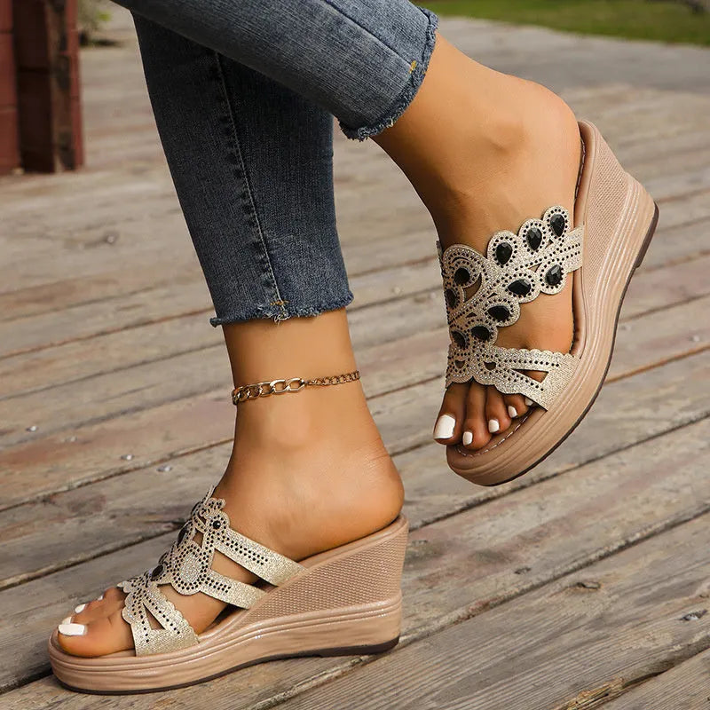 Elegantly Styled Shoes for Everyday Wear