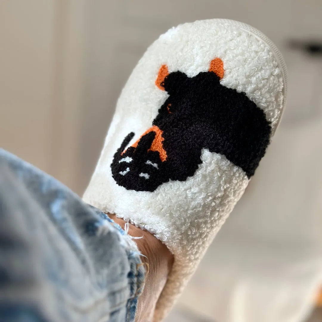 Beautifully Finished Slippers in a Timeless Design