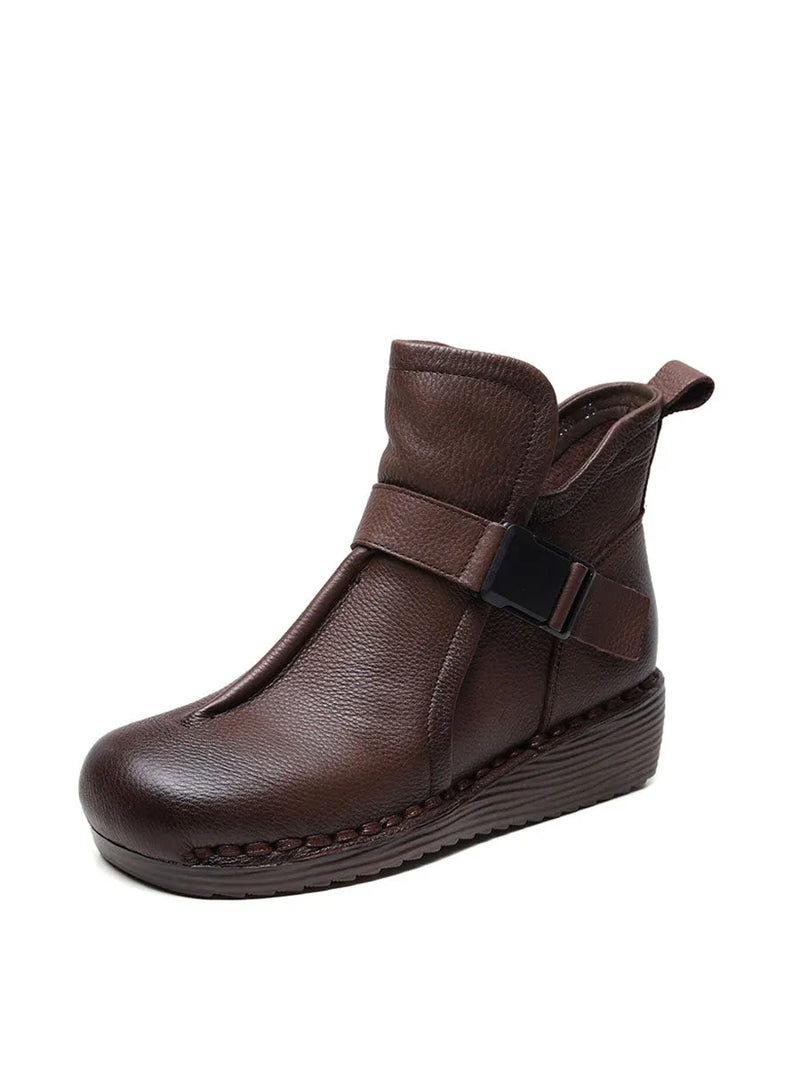Beautifully Finished Boots in a Timeless Design