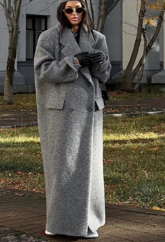 Emmi Coat