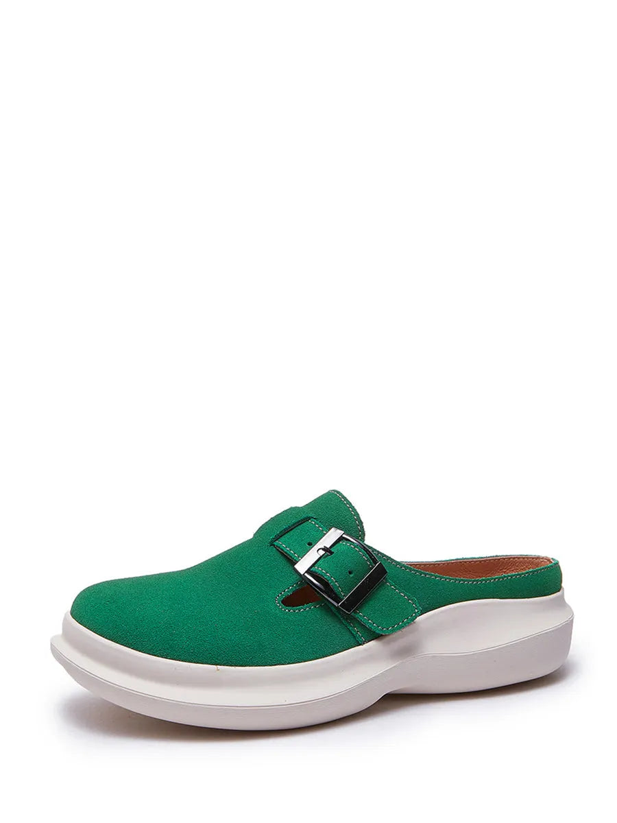 Casually Elegant Slippers with a Refined Edge