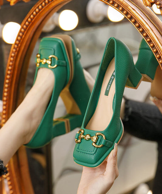 Classic Vintage Heels with a Flattering Fit