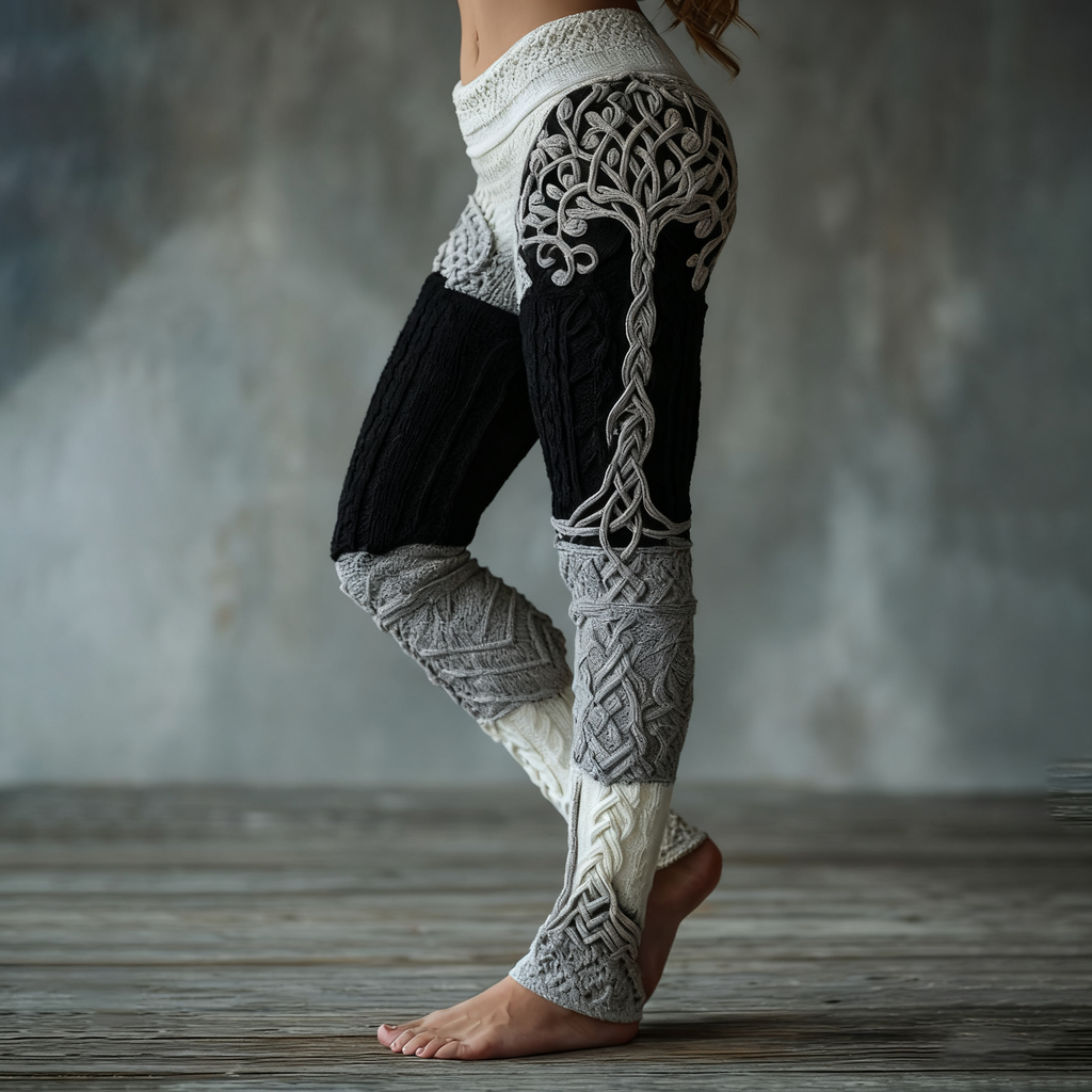 Women's Viking Tree Of Life Pattern Cozy Casual Leggings artswardrobe