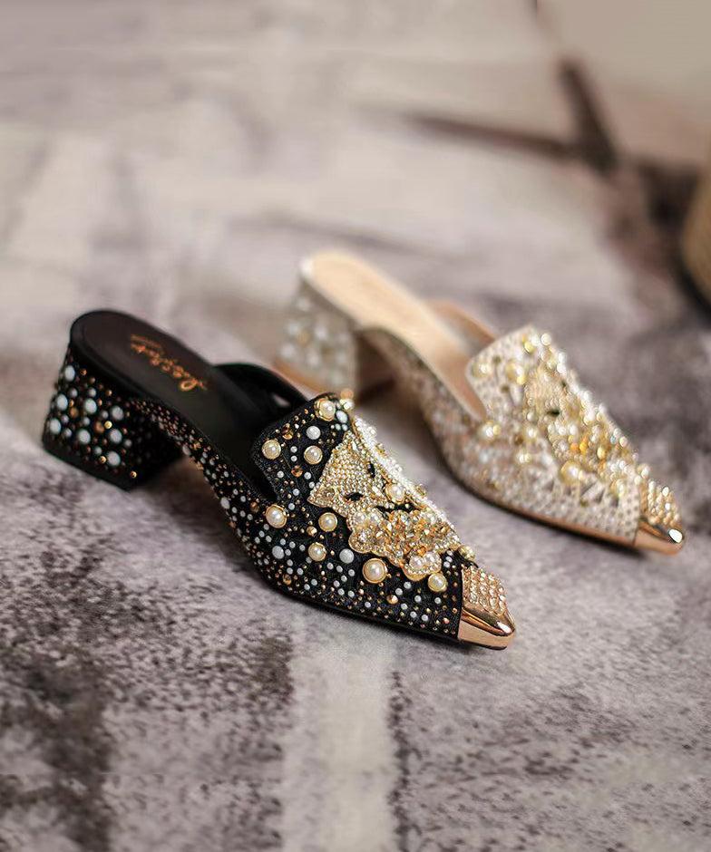 Subtly Elegant Sandals with a Refined Vintage Look